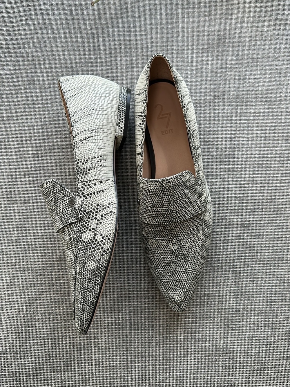 27 EDIT Naturalizer Black White Snake Print Leather Pointed Toe Loafers US 8